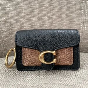Coach Black and Tan Key & Card Holder